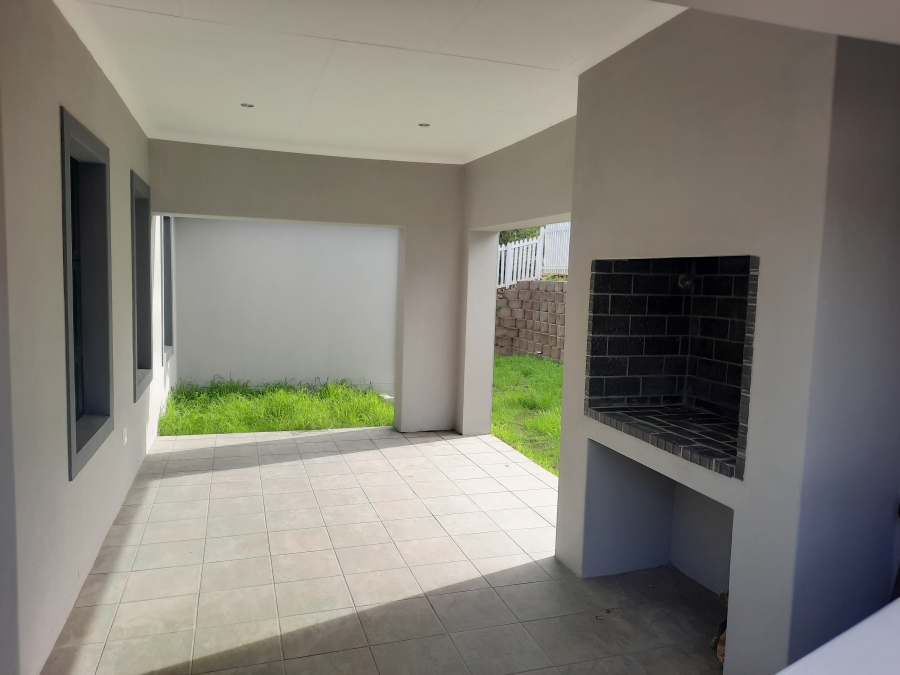 2 Bedroom Property for Sale in The Village Western Cape